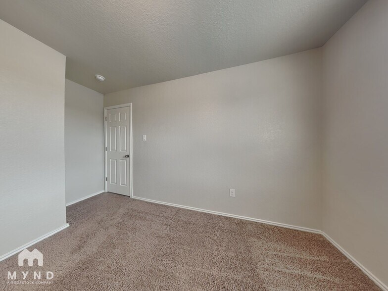 Building Photo - 3724 Colemans Run