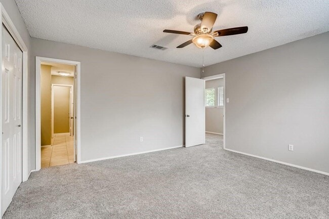 Building Photo - 11522 Powder Mill Trail
