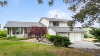 Building Photo - Spacious 4-Level Home with Panoramic Views for Lease – Hills West, South Richland – $2,800/mo