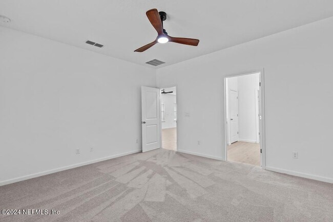 Building Photo - 689 Lake Sinclair St