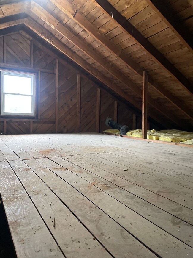 Building Photo - 207 Clayton St