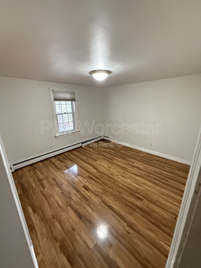 Building Photo - 26 Worthington Ave