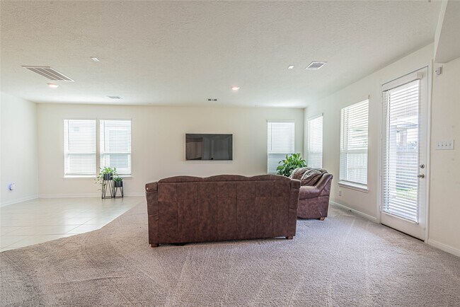 Building Photo - 5015 Gazelle Leap Ln