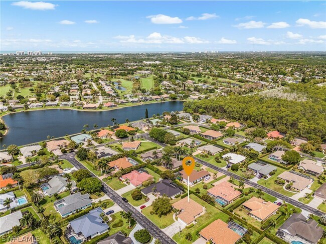 Building Photo - 2031 Teagarden Ln