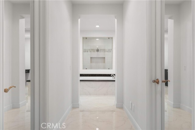 Building Photo - 101 Pinnacle Trl