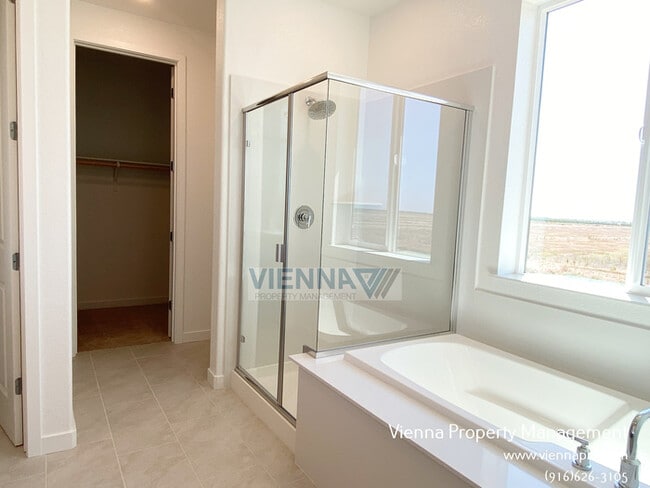 Building Photo - 7361 Moon Dream Wy