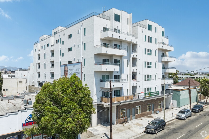 Building Photo - 3057 West Pico Apartments