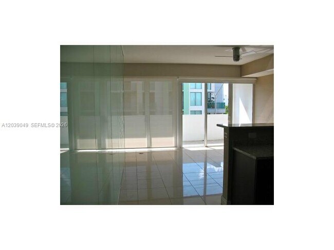 Building Photo - 2694 Inagua Ave