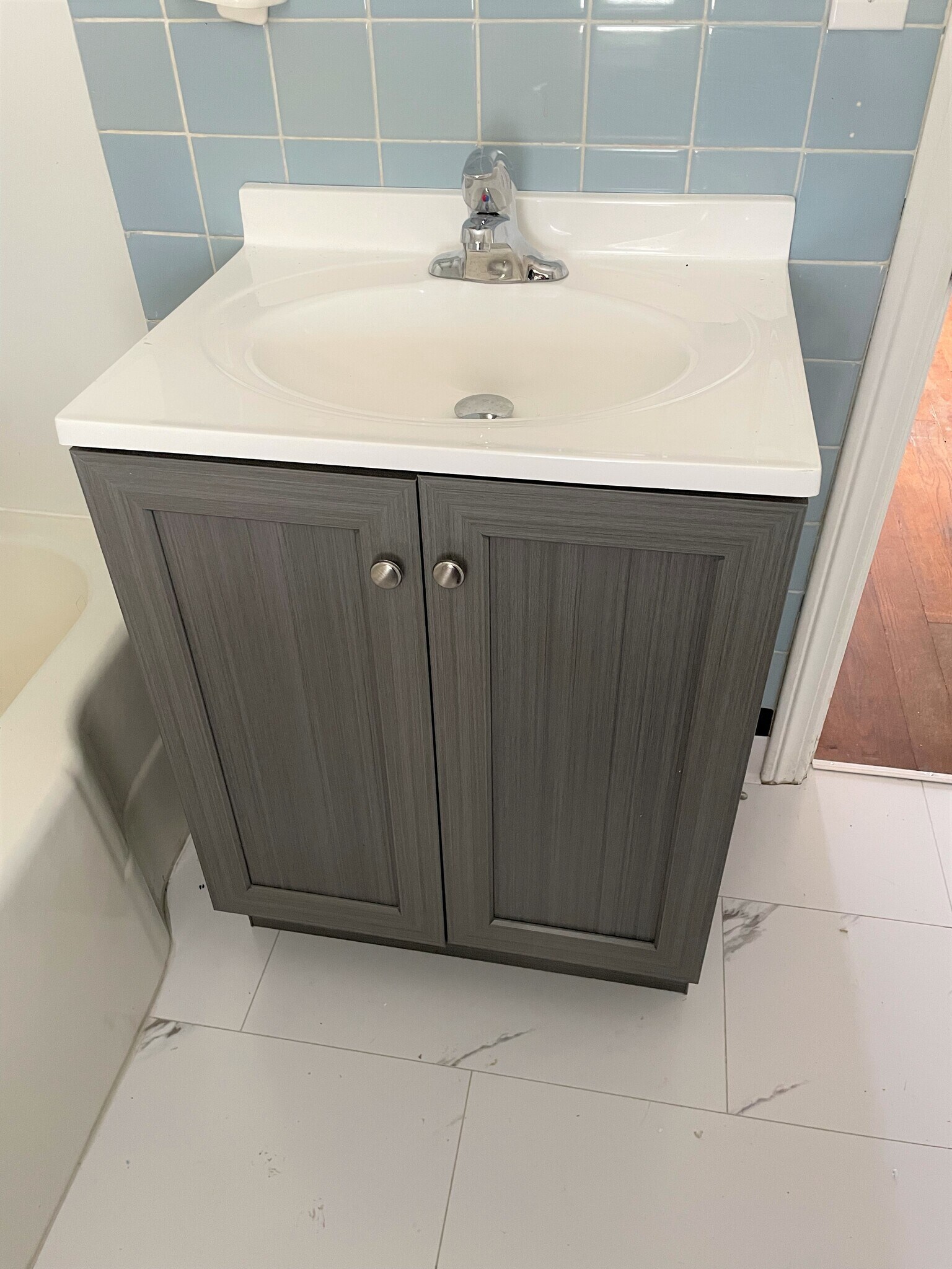 Full Bath (Second Floor) - 1204 Irene Rd