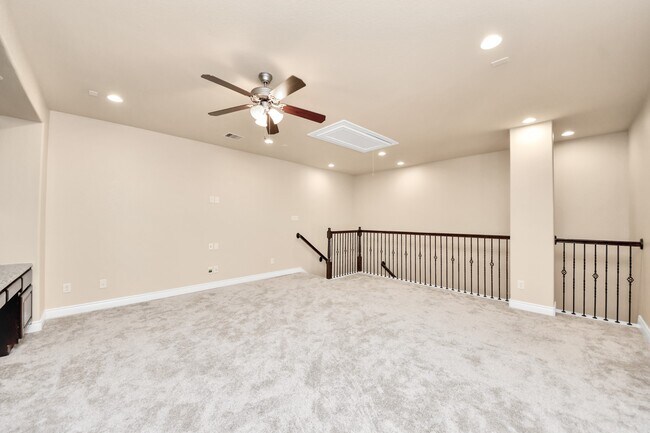 Building Photo - 24219 Peralta Glen Ln