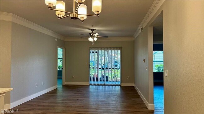 Building Photo - 11530 Villa Grand