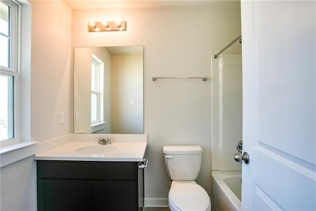 Building Photo - 603 Pheasant Hill Ln