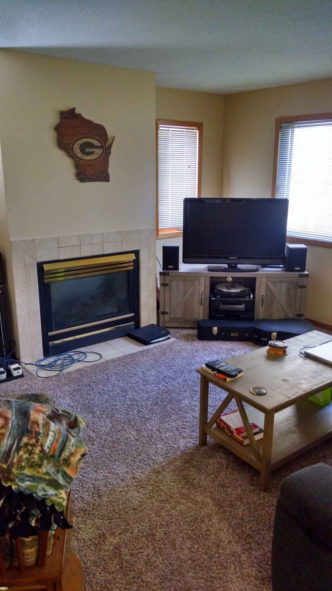 Living Room - 617 Walden Ct