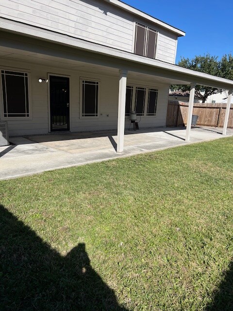 Building Photo - 15522 Noble Brook Ct