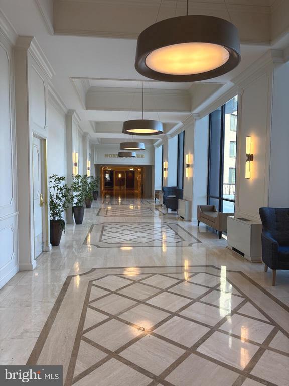 Building Photo - 5225 Pooks Hill Rd