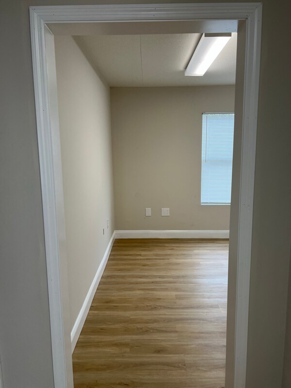 Building Photo - 124 Worthington Dr
