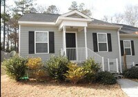 Building Photo - Available NOW!!   Spacious 2/2 Townhome in...