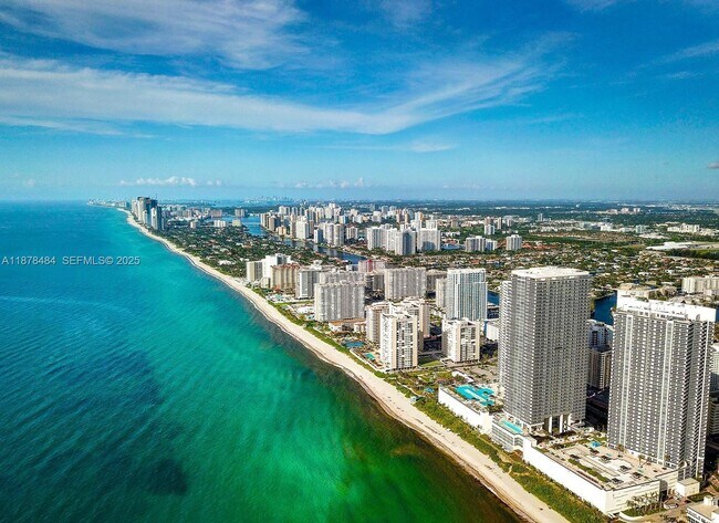 Building Photo - 1830 S Ocean Dr