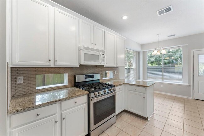 Building Photo - 15 Capshaw Ct