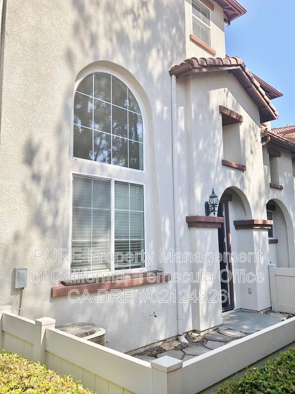 Building Photo - 33730 Willowhaven