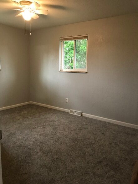 Bedroom #2 - 1180 S Depew St