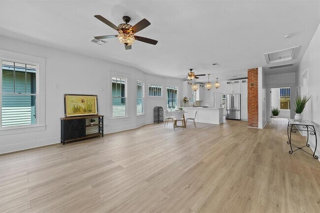 Building Photo - 3811 Ave N 1/2