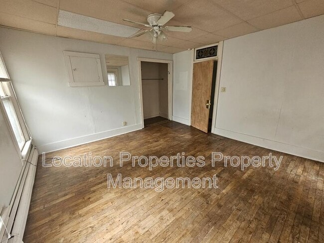 Building Photo - 925 Alabama St