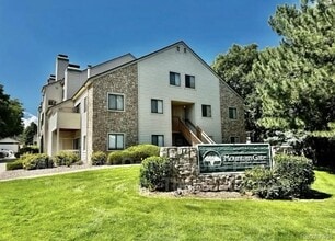 Building Photo - 7379 S Gore Range Rd