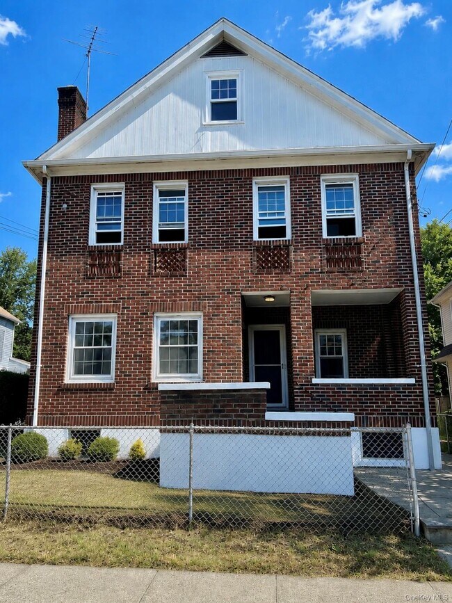 Building Photo - 53 Madeleine Ave