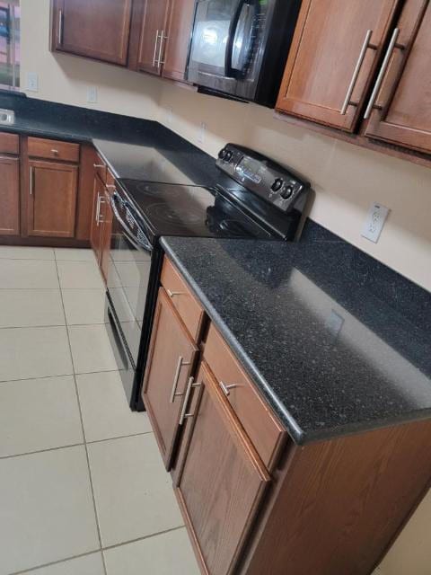 Building Photo - 3909 Flowering Orchid Ln