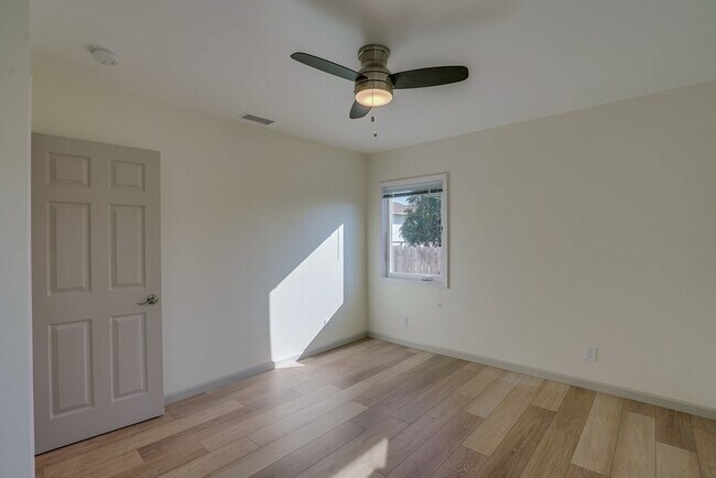 Building Photo - 11310 Argan Ave