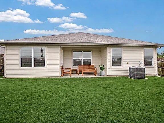 Building Photo - 1011 Pembroke Ct