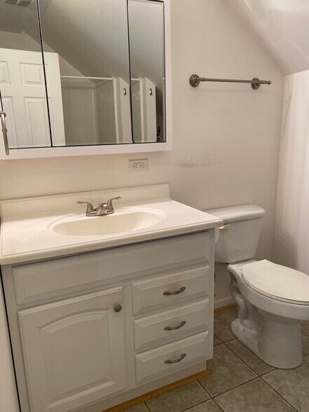 Bathroom - 95 Mount Soma Blvd