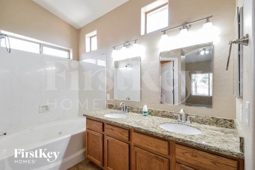 Building Photo - 13234 W Banff Ln