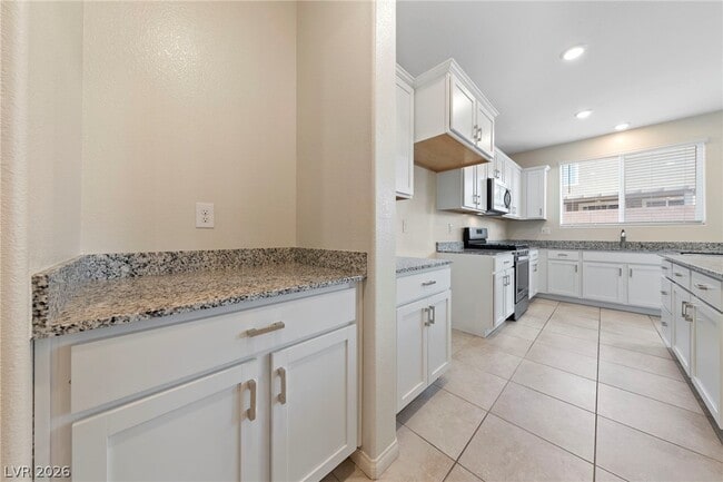 Building Photo - 4508 Moon Hill Rock Ave