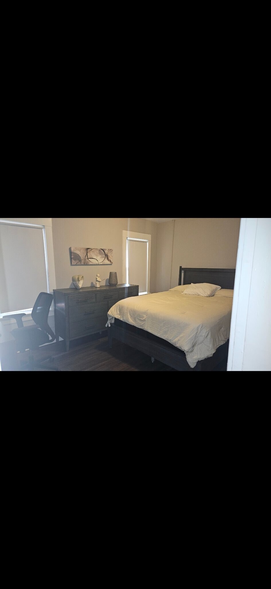 Building Photo - 960 S Ohio Ave