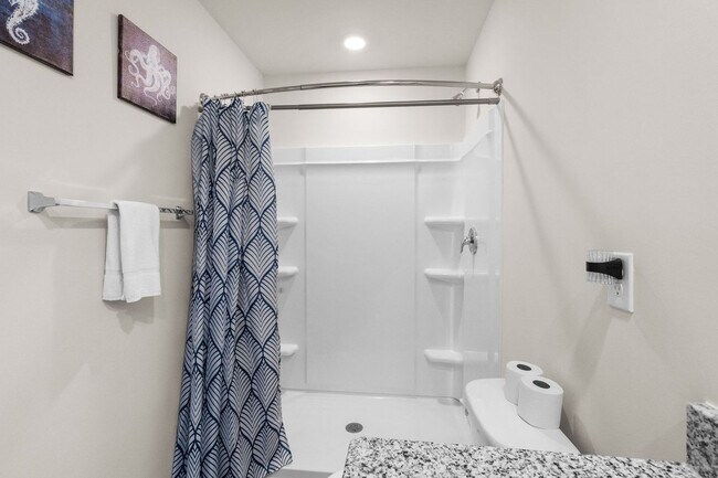 Building Photo - 332 Bayou Loop