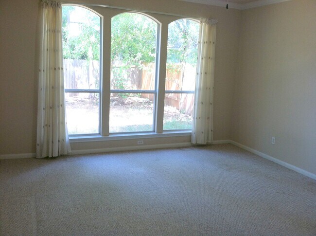 Master bedroom - 6206 Salcon Cliff Dr