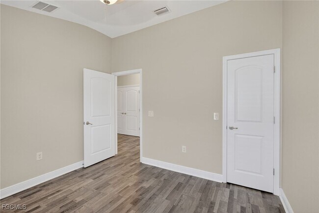 Building Photo - 27078 Brook Forest Rd