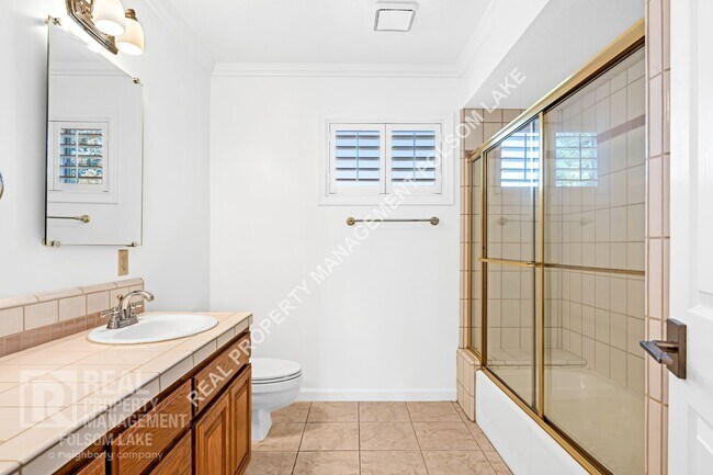 Building Photo - Beautiful 4bd 3ba home in Los Cerros Neigh...