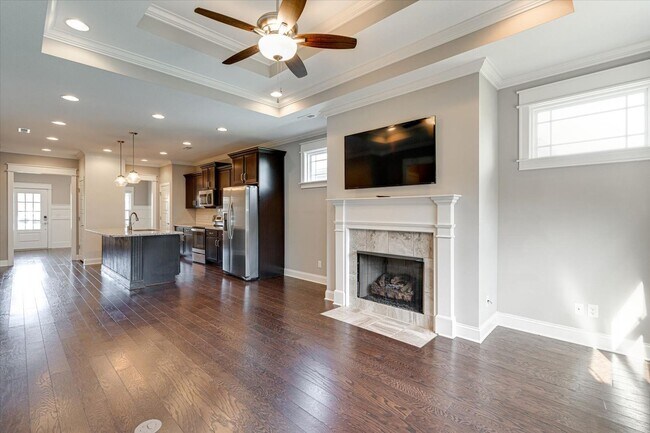 Building Photo - 3 bedroom home in Creekside at Hampton Meadows!