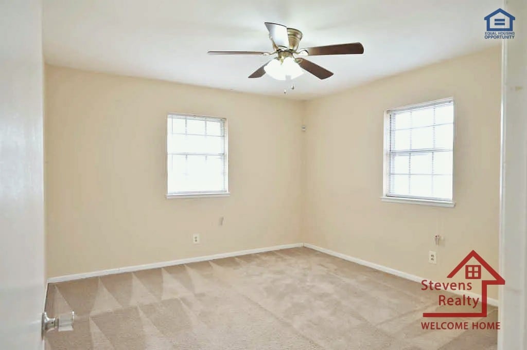 Building Photo - 4175 Willard Dr