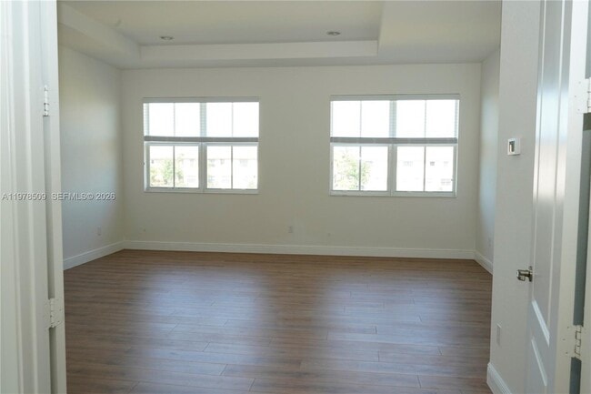 Building Photo - 9701 Blue Isle Bay