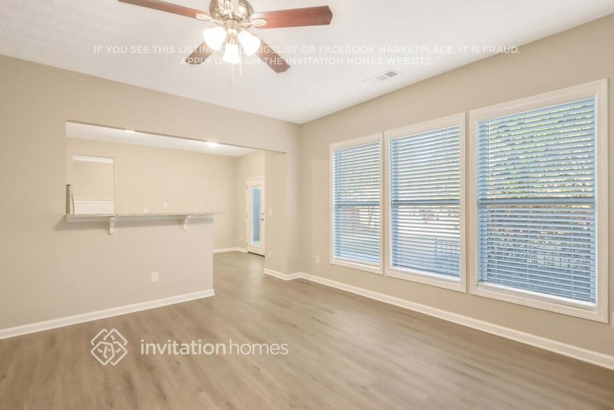 Building Photo - 212 Winterbury Dr