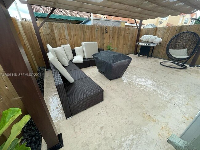 Building Photo - 1149 NW 126th Pl