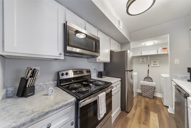 Building Photo - 7200 T C Jester Blvd