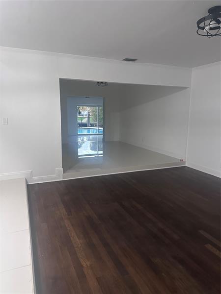 Building Photo - 2810 NE 60th St