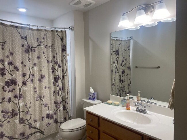 Building Photo - 7974 Wistar Woods Ct