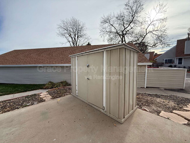 Building Photo - 2469 S Xanadu Way