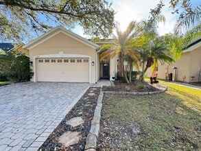 Building Photo - Spacious 4-bedroom, 3-bath POOL home in Cypress Springs! Pool Service INCLUDED!